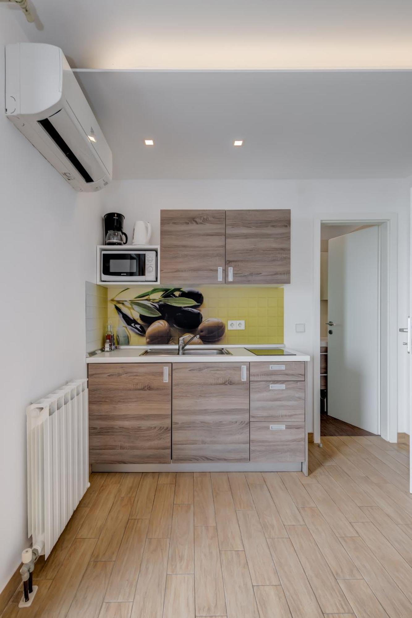 Apartments G Трогир Стая снимка